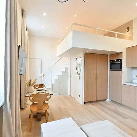 Apartament Superb Center Of Le Marais *