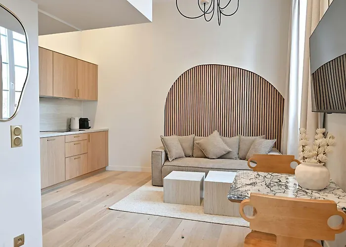 Superb Center Of Le Marais