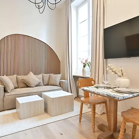 Apartment Superb Apartment Center Of Paris Le Marais Paris